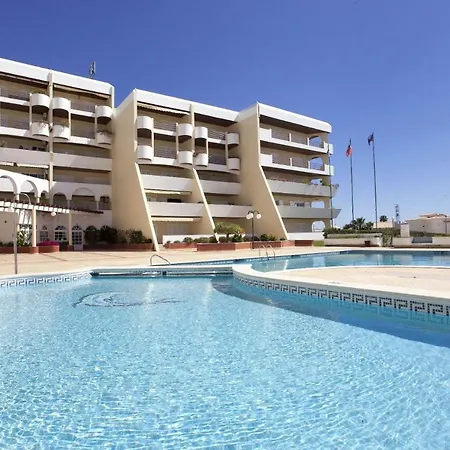 O A Ramos Palmeira Galé Está Inserido Num Com Piscina, Fica Apenas A 250 Metros Da Da Galé - Com Ar Condicionado Na Sala, Smart Tv Com Prime Vídeo E Cozinha Completa Albufeira