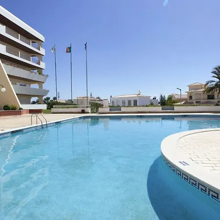 Apartment Ramos Palmeira Gale: Beachside With Pool And Smart Amenities *