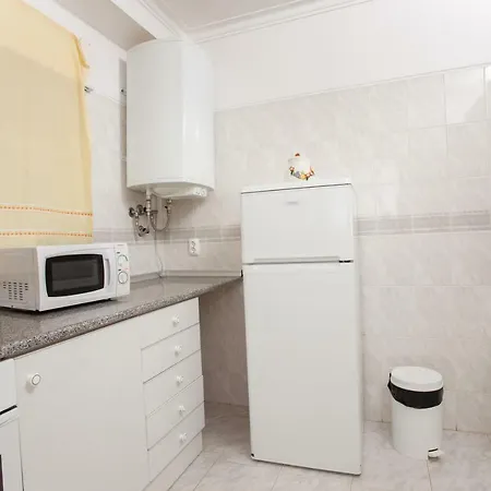 Ramos Palmeira Gale: Beachside With Pool And Smart Amenities Apartment