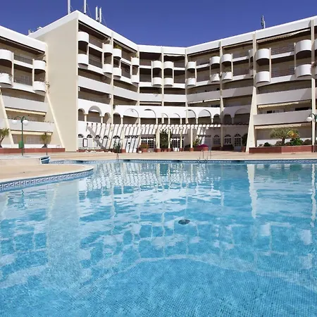 Apartment O A Ramos Palmeira Gale Esta Inserido Num Com Piscina, Fica Apenas A 250 Metros Da Da Gale - Com Ar Condicionado Na Sala, Smart Tv Com Prime Video E Cozinha Completa Albufeira