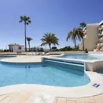 O A Ramos Palmeira Gale Esta Inserido Num Com Piscina, Fica Apenas A 250 Metros Da Da Gale - Com Ar Condicionado Na Sala, Smart Tv Com Prime Video E Cozinha Completa Albufeira